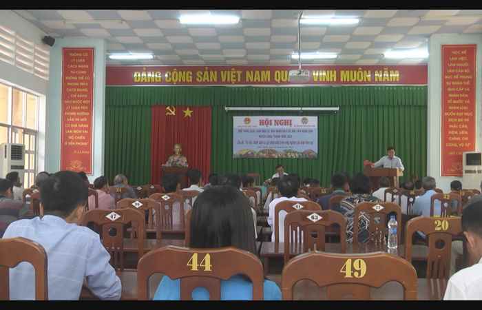 Châu Thành: Đối thoại giữa lãnh đạo UBND, các ngành với hội viên, nông dân