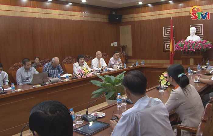 Chủ tịch UBND tỉnh Sóc Trăng tiếp nhà đầu tư Israel về nuôi tôm theo công nghệ cao