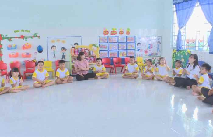 Cô giáo Mầm non hết lòng vì trẻ em thân yêu (20-11-2022)