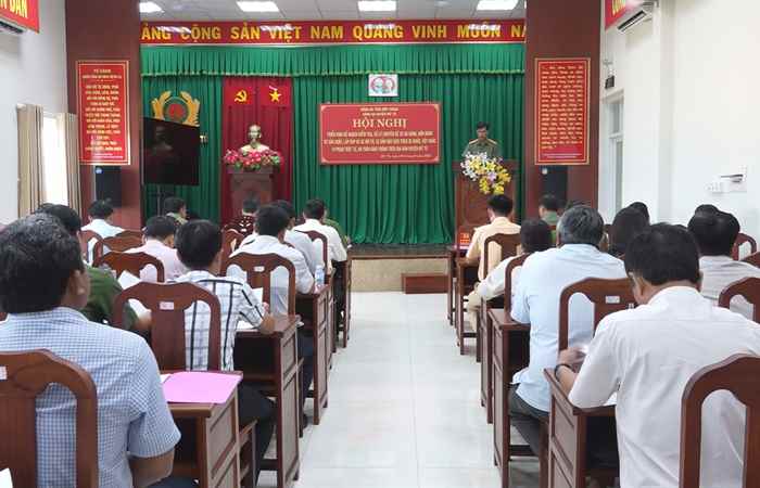 Mỹ Tú: Triển khai Kế hoạch kiểm tra, xử lý xe ba bánh, bốn bánh tự sản xuất, lắp ráp và xe mô tô, xe gắn máy kéo theo xe khác
