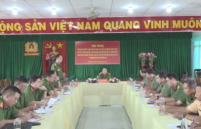 Ngã Năm: Công an tổng kết đợt cao điểm 30 ngày đêm tấn công truy quét tội phạm