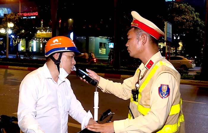 Đề xuất giảm mức phạt vi phạm nồng độ cồn