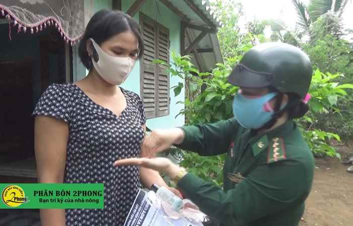 Đồn Biên phòng An Thạnh 3 ra quân tuyên truyền phòng chống dịch Covid - 19 (16-08-2020)