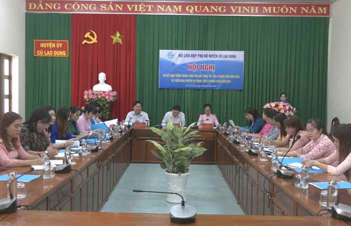 Cù Lao Dung: Sơ kết công tác hội và phong trào phụ nữ năm 2024