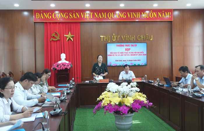 Họp Tiểu ban tổ chức phục vụ đại hội Đảng bộ thị xã Vĩnh Châu