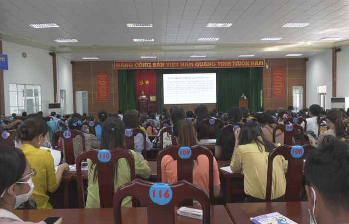 Huyện Châu Thành bồi dưỡng kiến thức quốc phòng và an ninh cho đối tượng 4