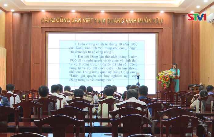 Mỹ Xuyên: Bồi dưỡng kiến thức quốc phòng và an ninh đối tượng 4