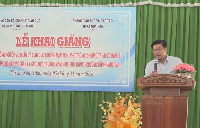 Ngã Năm: Bồi dưỡng nghiệp vụ quản lý giáo dục trường Mầm non  