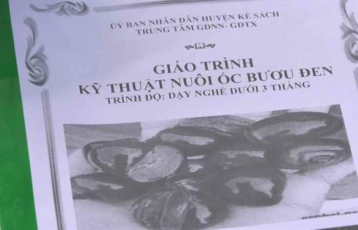 Kế Sách: Khai giảng lớp dạy nuôi Ốc Bươu đen ấp 1 xã Trinh Phú