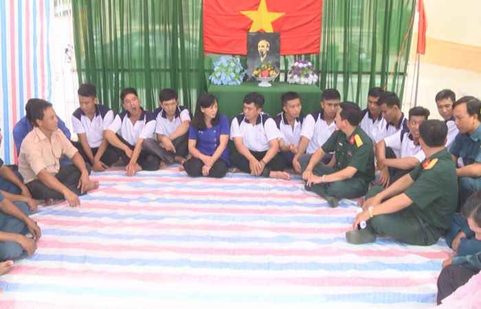 Không khi hội trại tòng quân ở Mỹ Tú, Trần Đề, Cù Lao Dung, Vĩnh Châu và Ngã Năm