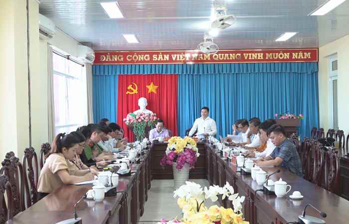 Kiểm tra việc giải quyết đơn, thư, khiếu nại, tố cáo phức tạp, kéo dài ở huyện Trần Đề