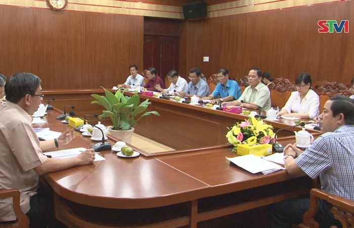 Lãnh đạo UBND tỉnh Sóc Trăng làm việc với đại diện công ty May Nhà Bè 