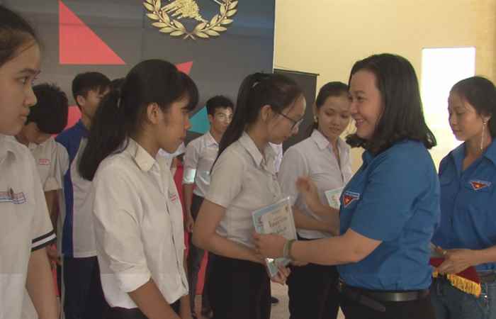 Lễ trao học bổng “Vì tương lại Việt Nam” năm 2018