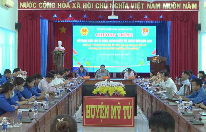 Mỹ Tú: Đối thoại giữa cấp ủy Đảng, Chính quyền với Thanh niên