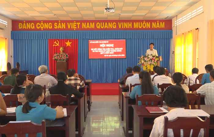 Mỹ Tú: Huyện uỷ sơ kết công tác kiểm tra, giám sát và thi hành kỷ luật trong Đảng