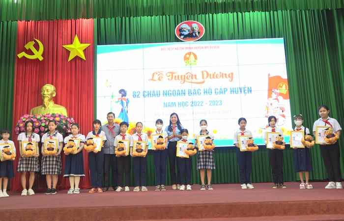 Nhiều hoạt động tiêu biểu của Hội đồng đội huyện Mỹ Xuyên
