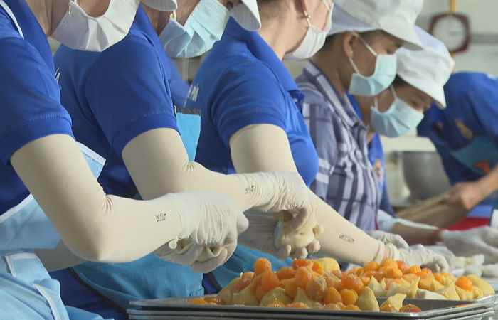 Khuyến công Sóc Trăng hỗ trợ phục hồi sản xuất góp phần thúc đẩy sản xuất và tiêu dùng bền vững (01-08-2022)