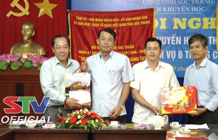 Sóc Trăng: Đoàn cán bộ tỉnh thăm, chúc mừng 100 năm Ngày báo chí Cách Mạng Việt Nam