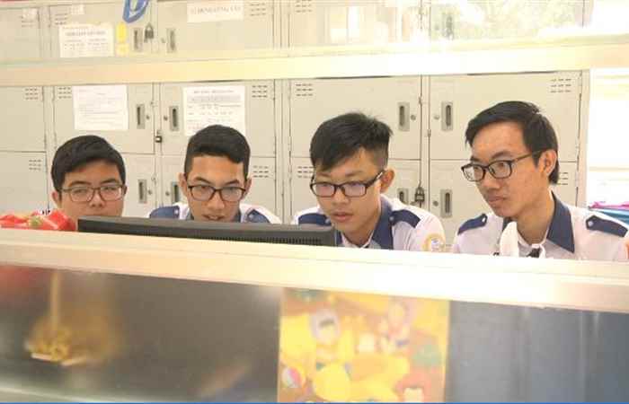 Thí sinh thuận lợi tra cứu điểm thi THPT quốc gia 2018