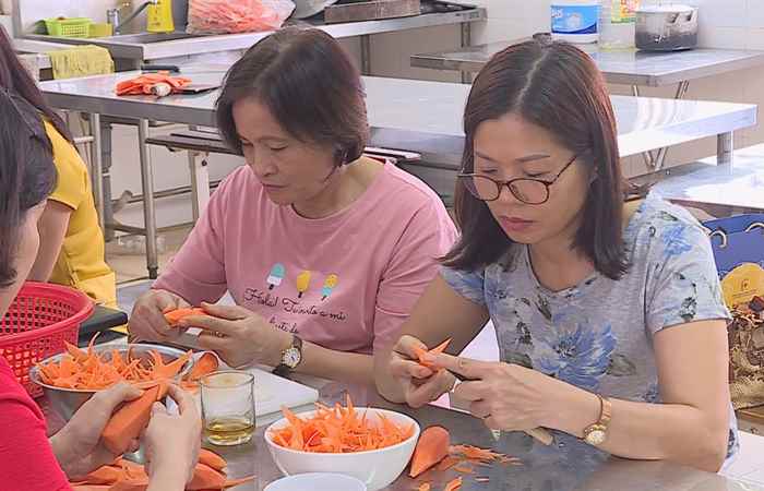 Thời sự trưa (16-11-2022)