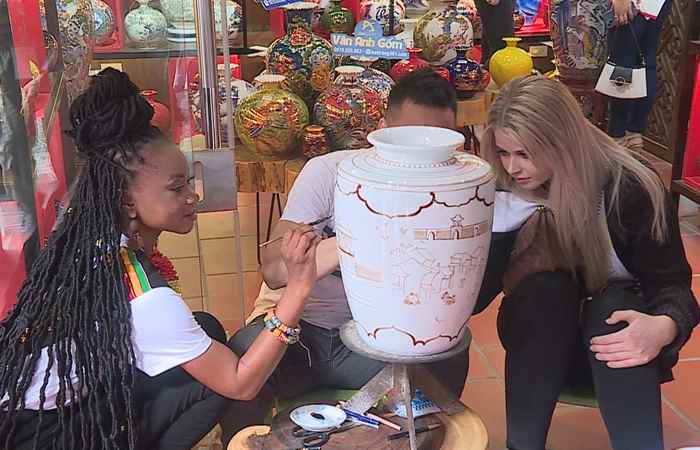  Thời sự trưa (23-11-2022)