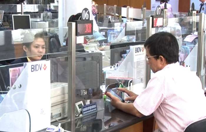Thu ngân sách Nhà nước tăng gần 15%
