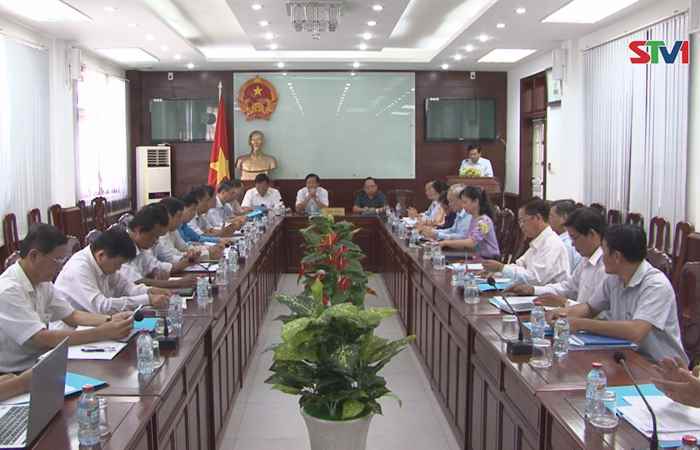 Thường trực HĐND tỉnh Sóc Trăng họp bàn về Dự án phát triển chăn nuôi bò