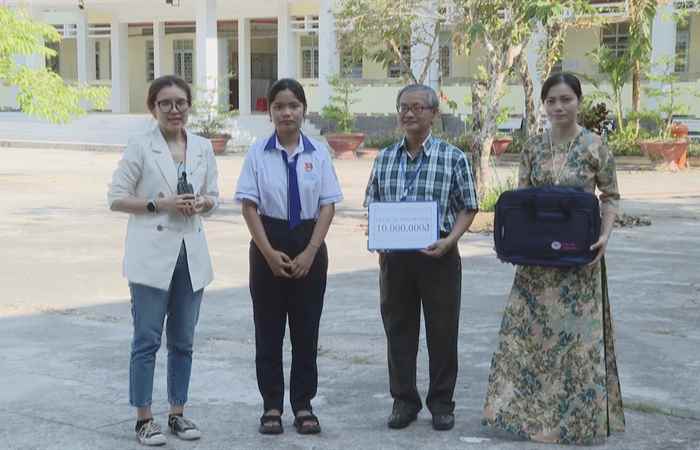 Tiếp bước Kiều Oanh đến trường (06-01-2024)
