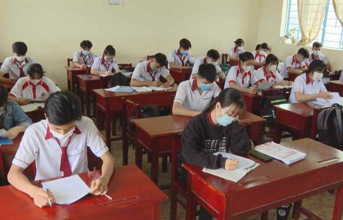 Tiếp bước cho em đến trường (12-06-2021)