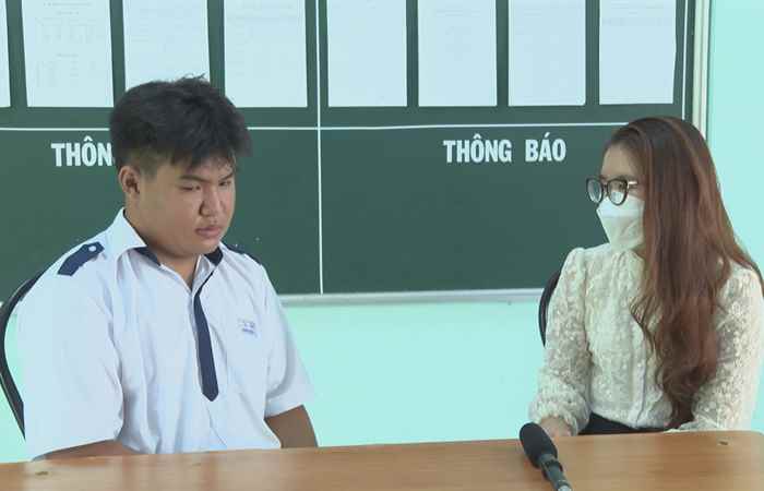 Tiếp bước Đặng Ngọc Hà đến trường (13-08-2022)