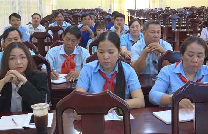 Mỹ Tú: Bồi dưỡng kỹ năng, nghiệp vụ công tác Đội, năm học 2023-2024