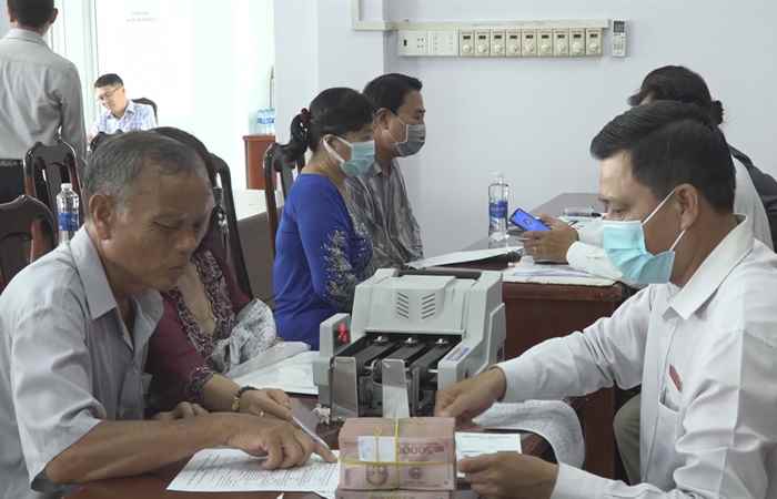 TP. Sóc Trăng chi trả tiền bồi thường cho hộ bị ảnh hưởng bởi dự án Khu tái định cư số 1, phường 4
