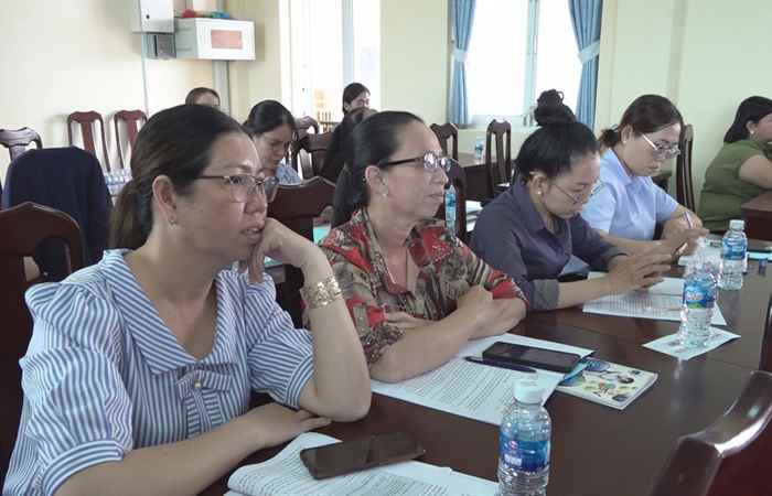 Trần Đề: Tập huấn, hướng dẫn thực hiện số hóa hồ sơ 