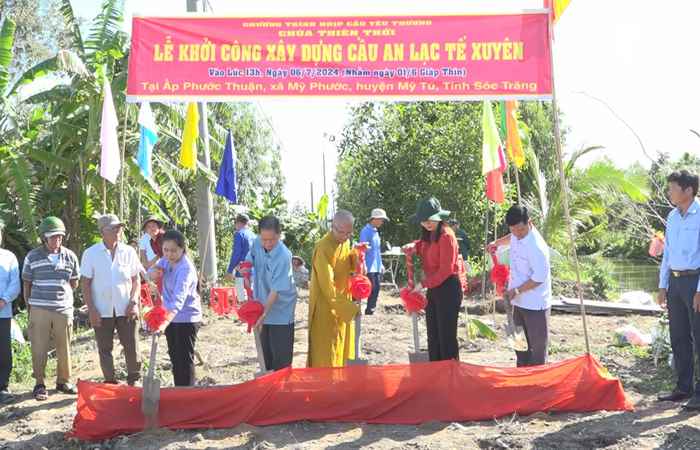 Mỹ Tú: Đưa vào sử dụng cầu Hùng Vương số10 tại xã Mỹ Phước