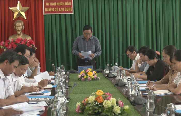  Cù Lao Dung tổ chức cuộc họp nghe báo cáo về công tác giải phóng mặt bằng Dự án cầu Đại Ngãi