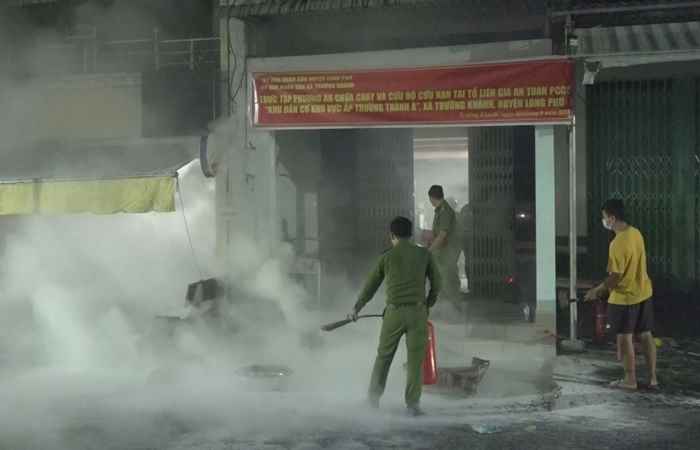 Long Phú: Thực tập Phương án phòng cháy, chữa cháy và cứu nạn cứu hộ tại xã Trường Khánh