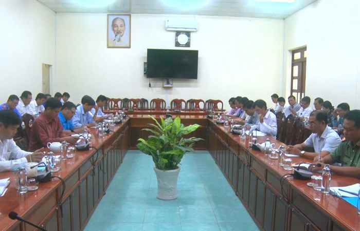 Cù Lao Dung: Họp nghe báo cáo tiến độ chuẩn bị Đại hội Đảng các cấp nhiệm kỳ 2025-2030