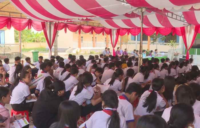 Kế Sách: Ban Dân tộc tuyên truyền giảm thiểu tình trạng tảo hôn và hôn nhân cận huyết thống  