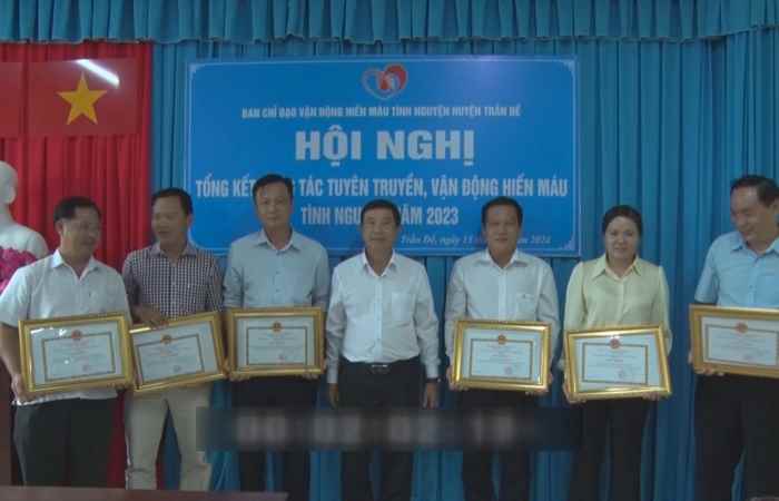 Trần Đề: Tổng kết công tác tuyên truyền, vận động hiến máu tình nguyện  