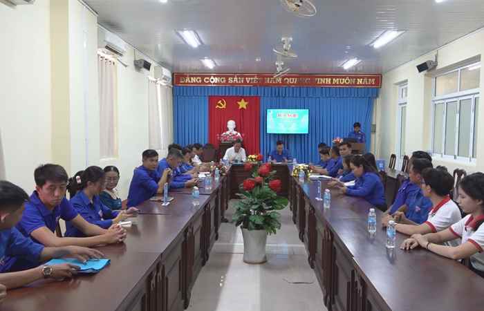 Trần Đề: Huyện Đoàn sơ kết quý I và tổng kết tháng Thanh niên năm 2024