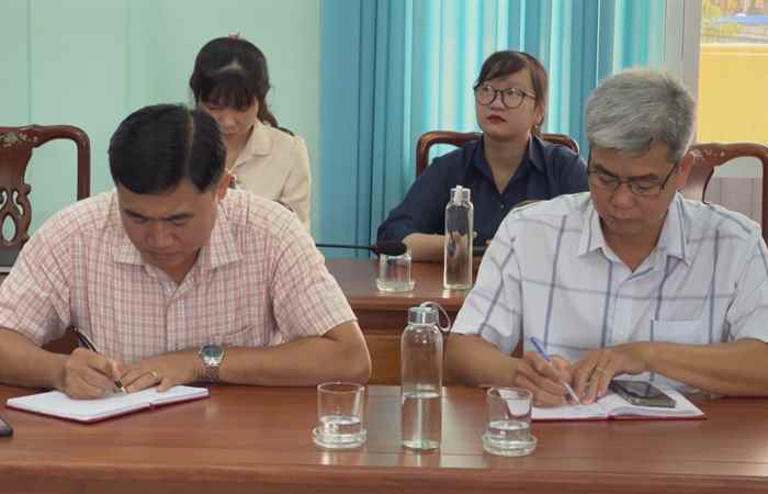 Huyện Mỹ Tú tổng kết hội thi “Tuyến đường Nông thôn mới kiểu mẫu” năm 2022