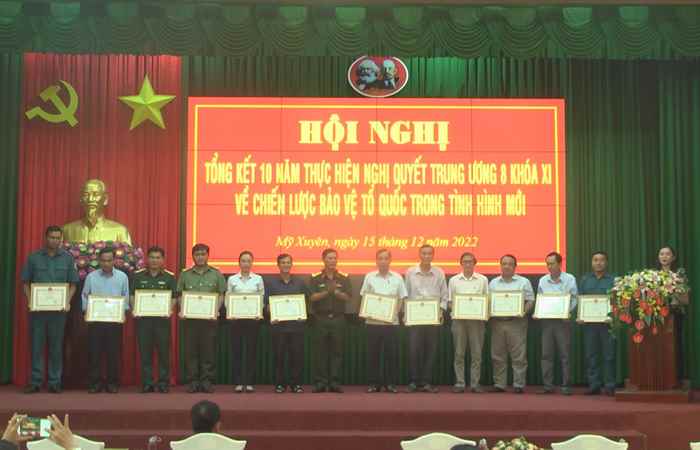 Mỹ Xuyên: Tổng kết 10 năm thực hiện Nghị quyết Trung ương 8, khoá XI về chiến lược bảo về Tổ quốc trong tình hình mới