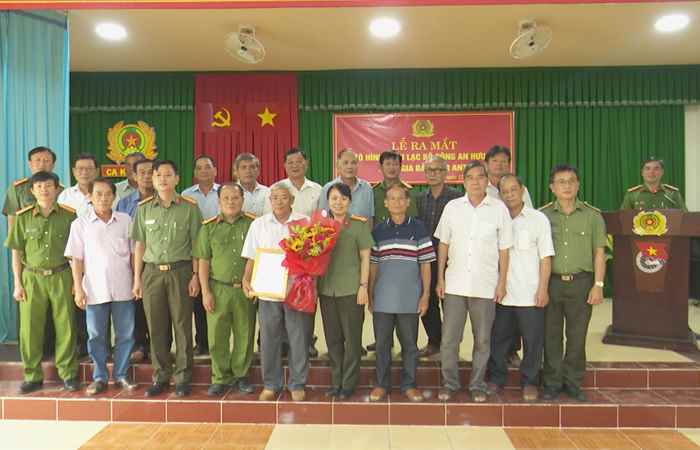 Ra mắt Câu lạc bộ Công an hưu trí tham gia bảo đảm an ninh trật tự