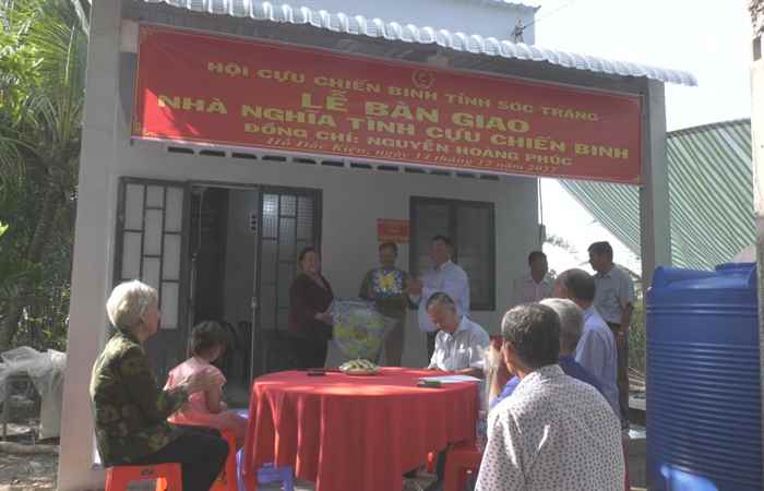 Hội Cựu Chiến binh tỉnh Sóc Trăng trao căn nhà nghĩa tình tại huyện Châu Thành