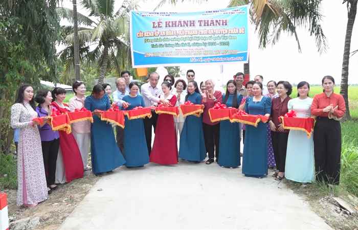 Trần Đề: Đưa vào sử dụng cầu giao thông nông thôn tại ấp An Hòa 1, xã Thạnh Thới An