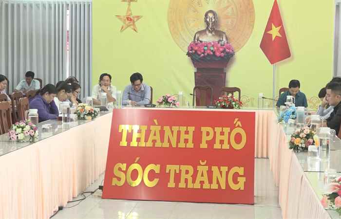 Thành ủy Sóc Trăng tổ chức Hội nghị học tập, nghiên cứu, quán triệt các Nghị quyết Hội nghị lần thứ 6