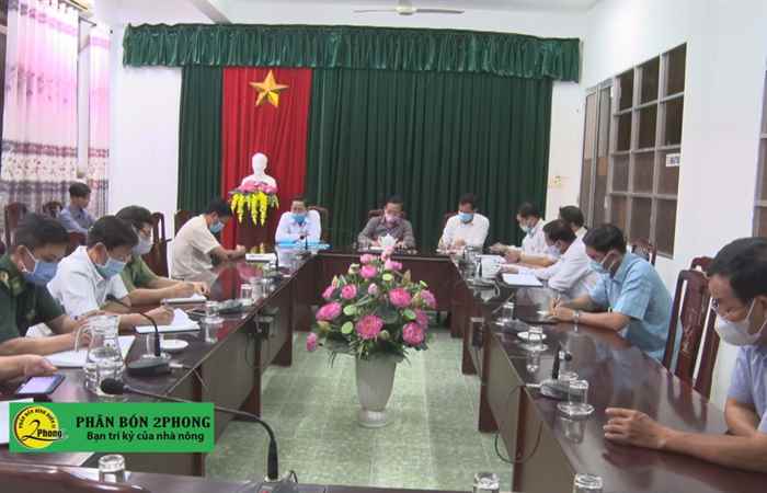 Thị ủy Vĩnh Châu họp Ban chỉ đạo phòng chống dịch Covid-19