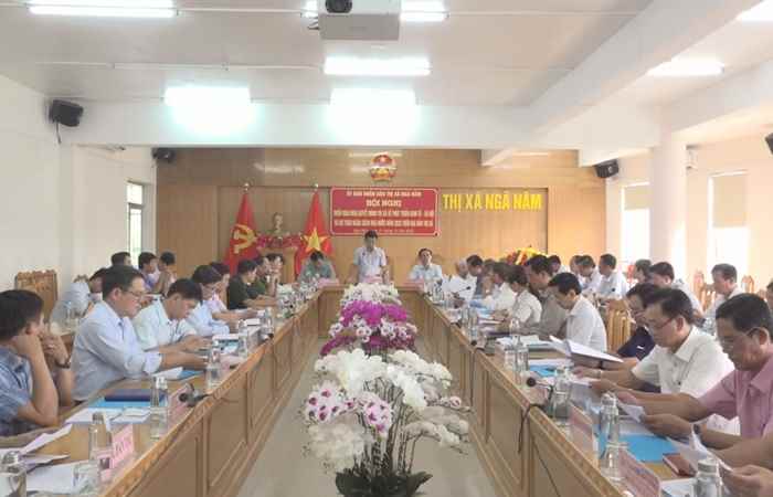UBND thị xã Ngã Năm triển khai Nghị quyết HĐND thị xã