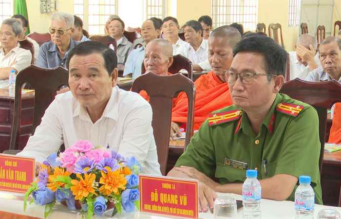 Mỹ Xuyên: Bồi dưỡng kiến thức quốc phòng và an ninh cho chức sức, chức việc tôn giáo