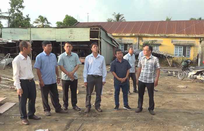 Mỹ Tú: Kiểm tra một số công trình trọng điểm trên địa bàn